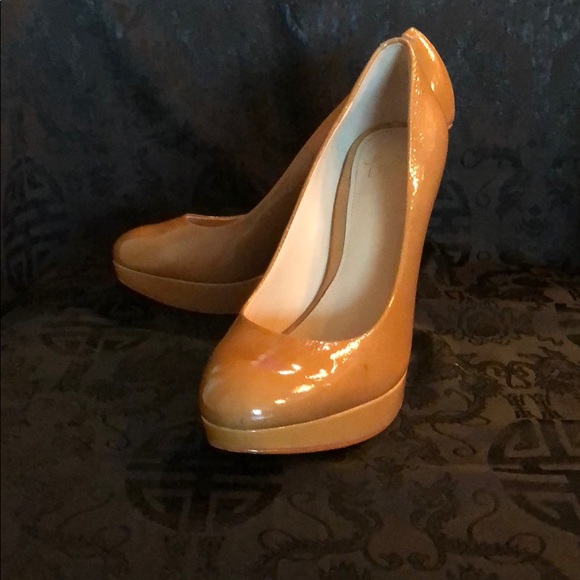 Joan & David Patent Leather Heels 7 - Picture 3 of 3